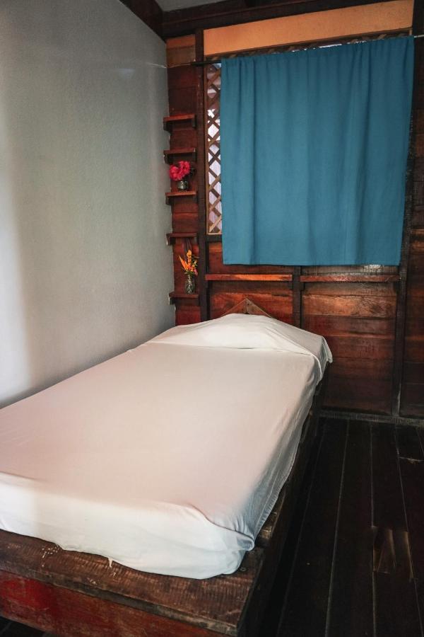 Hotel Puerto Viejo - Estd 1939 Puerto Viejo de Talamanca ภายนอก รูปภาพ